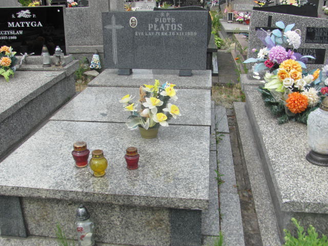 Grób Jadwiga Płatos