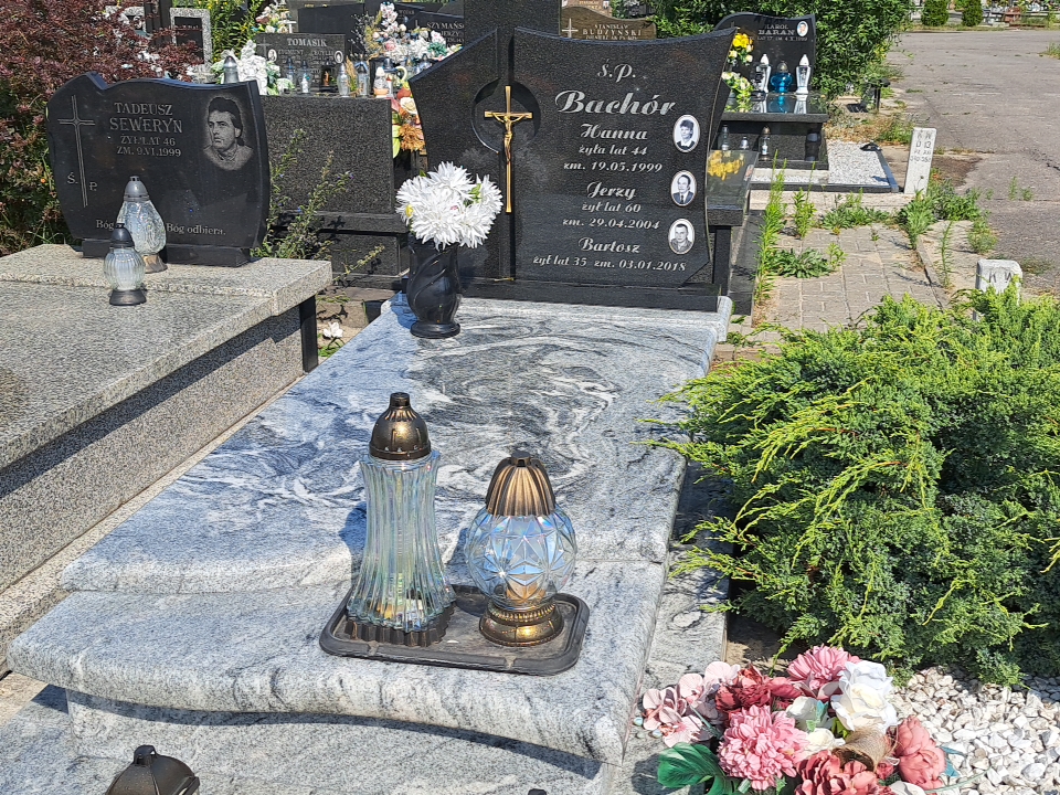 Grób Bartosz Bachór