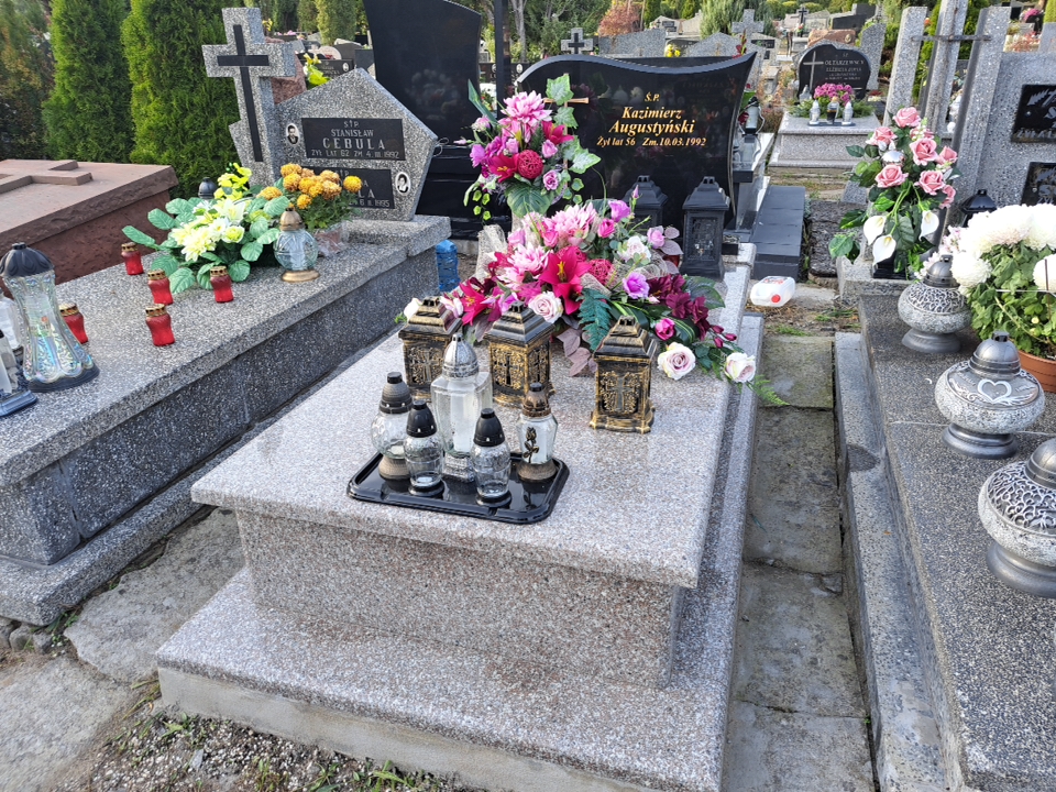 Grób Zofia Augustyńska