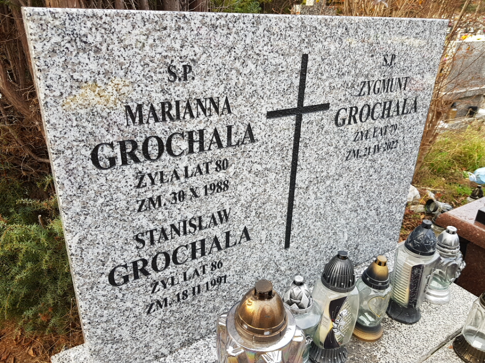 Grób Zygmunt Grochala