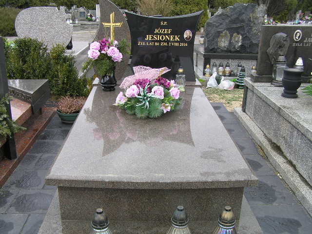 Grób Józef Jesionek