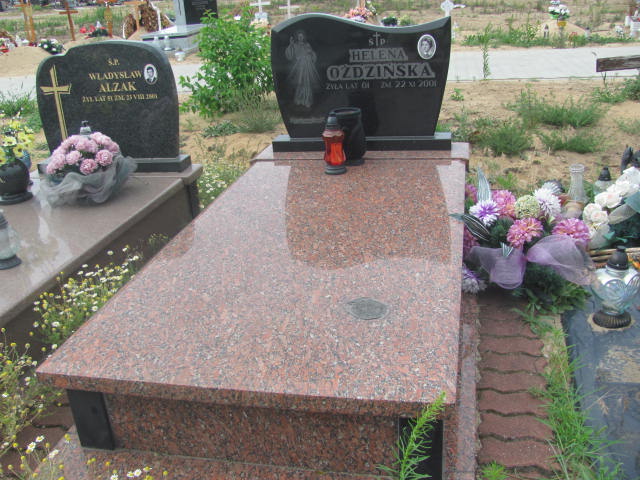 Grób Józef Oździński