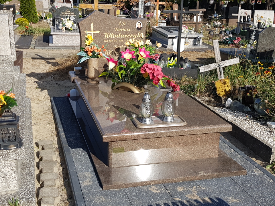 Grób Halina Włodarczyk
