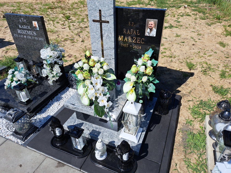 Grób Rafał Marzec