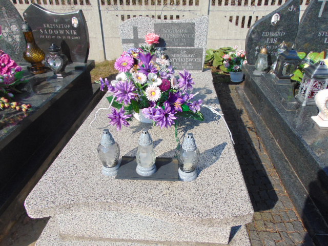 Grób Mirosław Matyśkiewicz