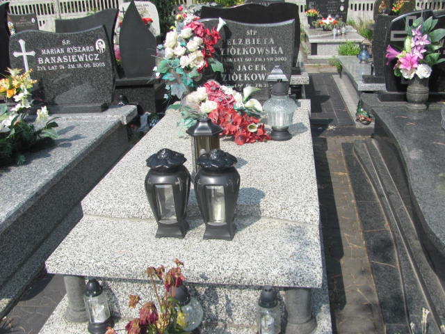 Grób Jacek Ziółkowski