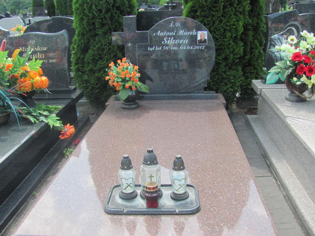 Grób Antoni Sikora