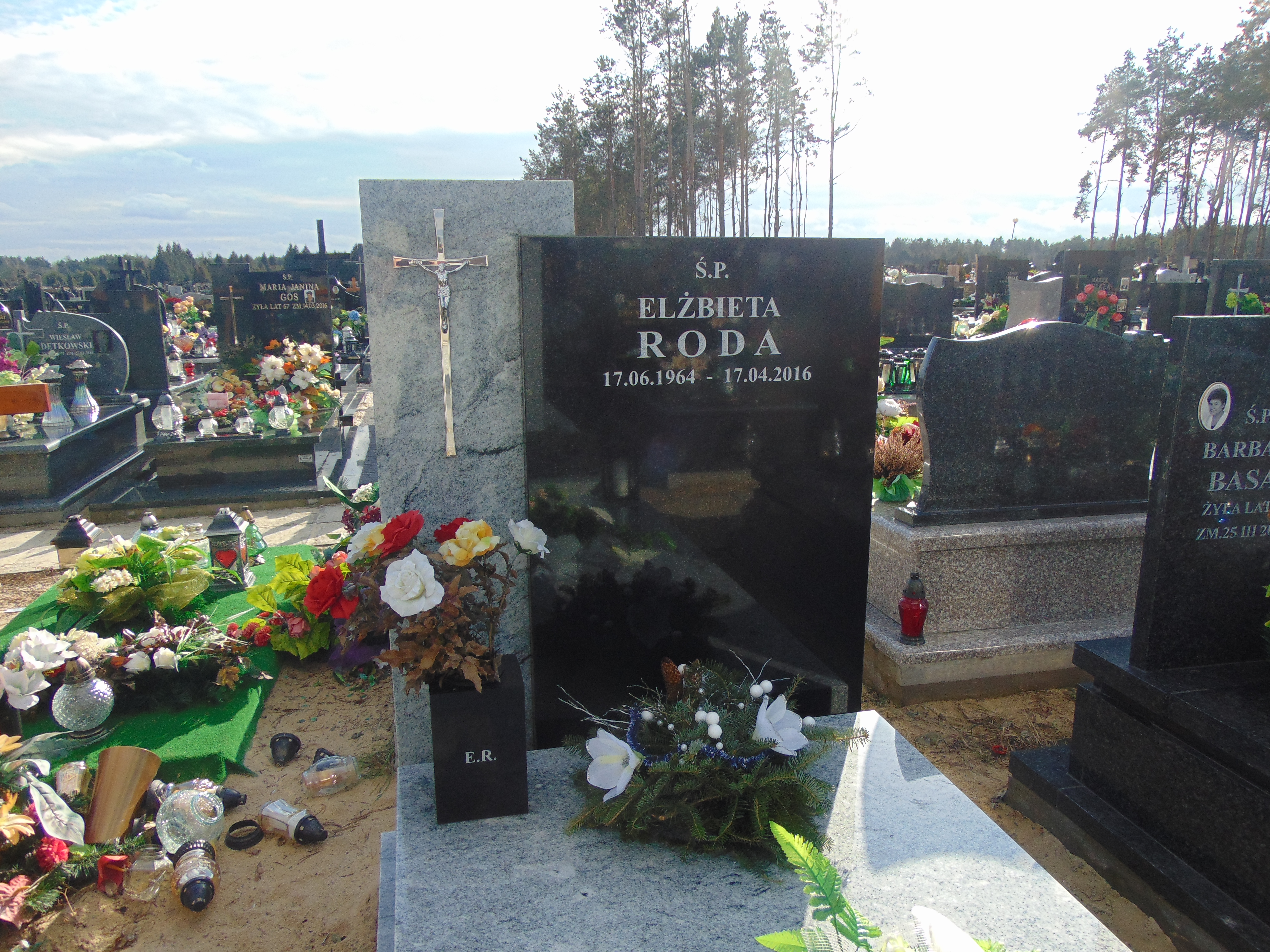 Grób Elżbieta Roda