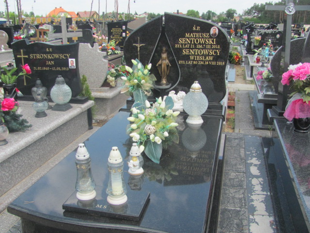 Grób Mateusz Sentowski
