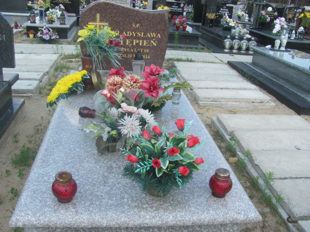 Grób Władysława Stępień