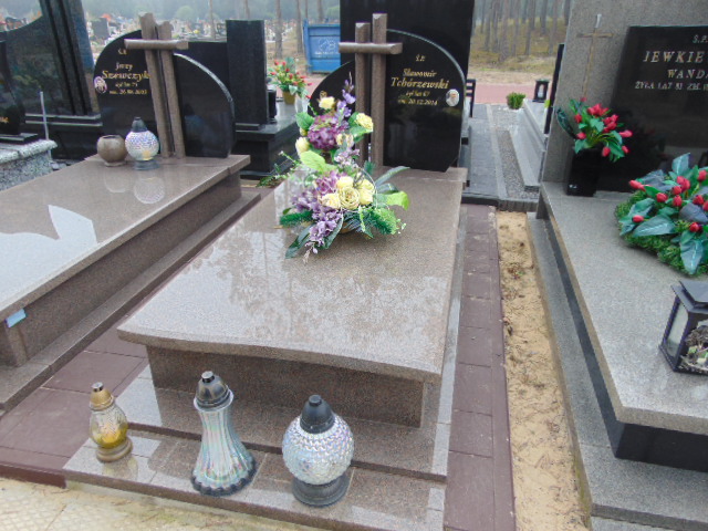 Grób Sławomir Tchórzewski
