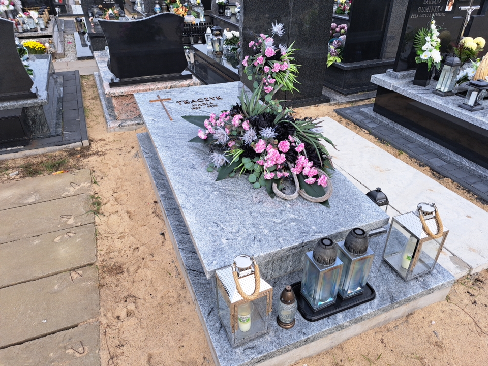 Grób Maria Tkaczyk