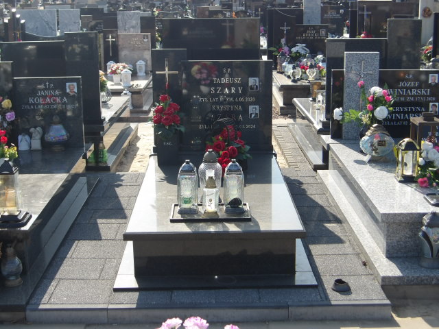 Grób Tadeusz Szary